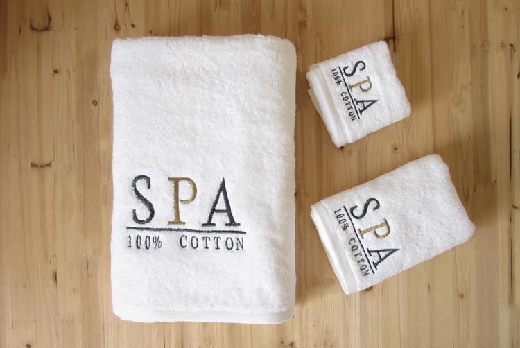 Logo printed towel